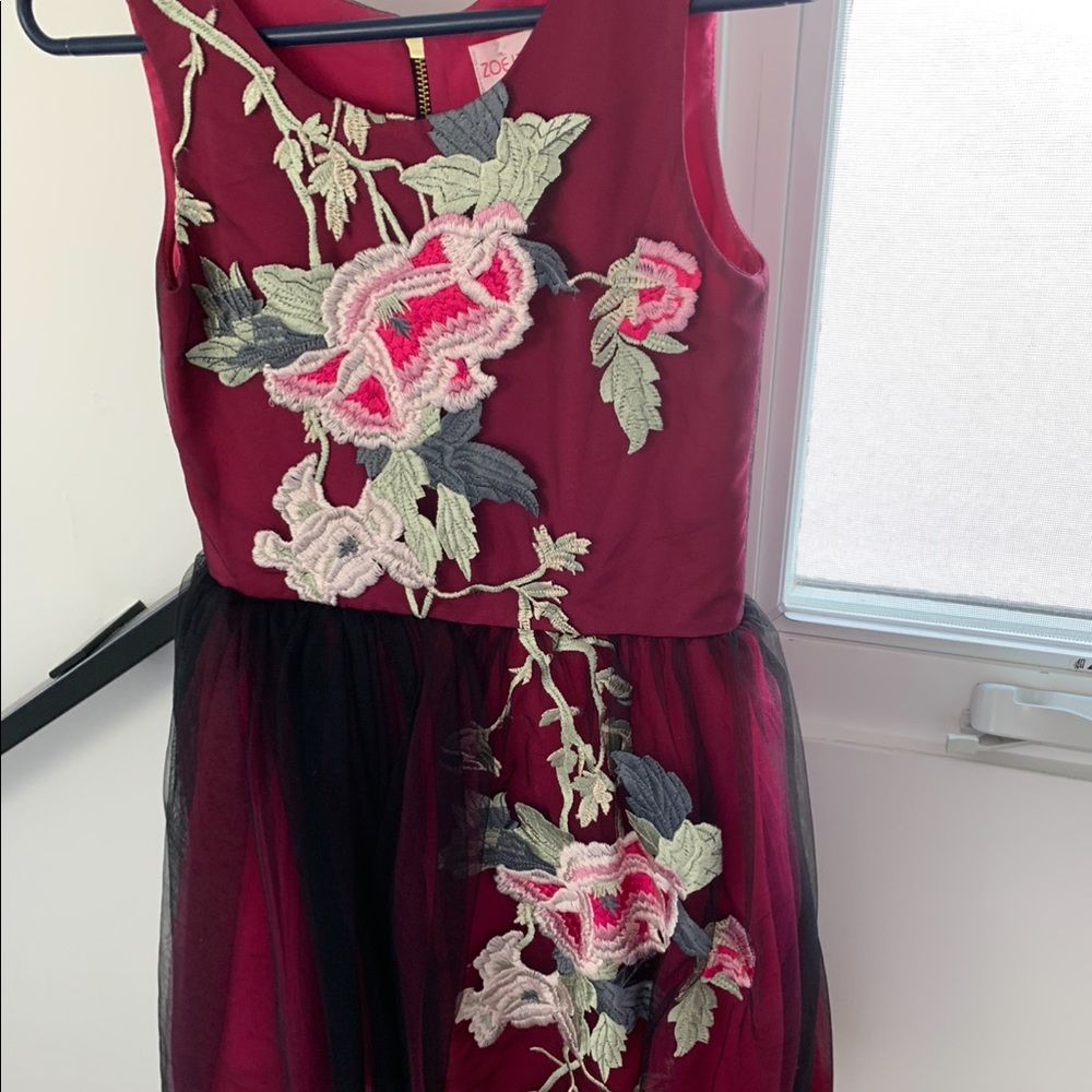 Neiman Marcus purple dress w/embroidered flowers
